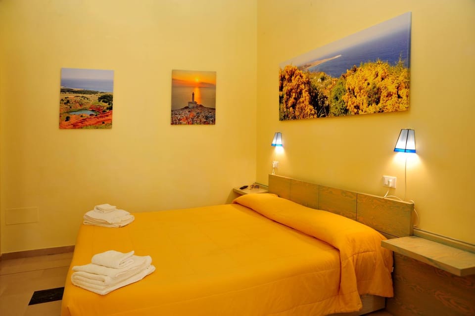 Cala Dei Normanni - Camere sul Lungomare Bed and Breakfast in Otranto