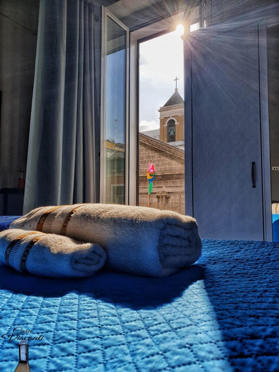 Nearby landmark, View (from property/room), Balcony/Terrace, Other, Decorative detail, Bedroom, City view, Street view, Area and facilities