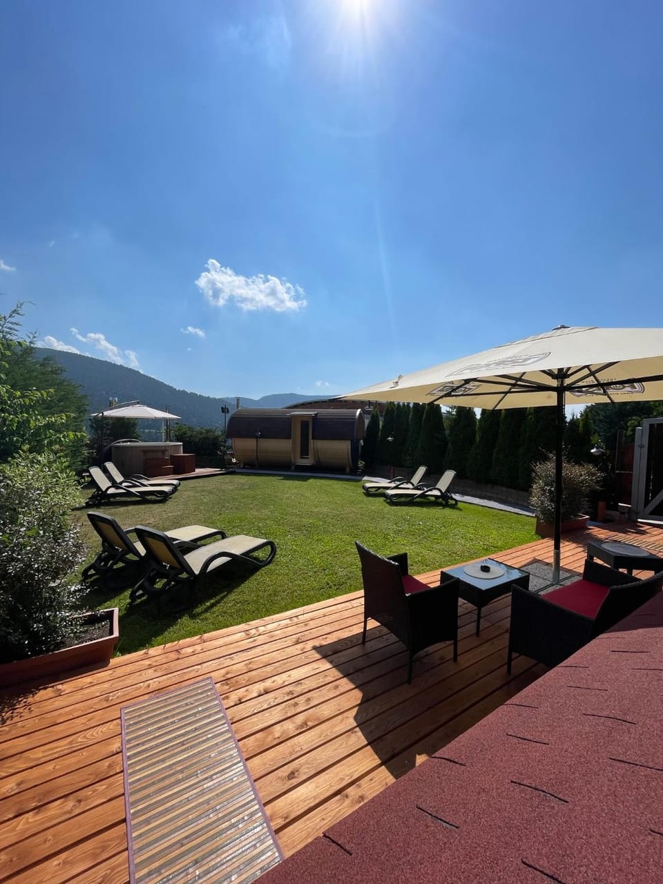 Day, Natural landscape, Garden, Garden view, Mountain view