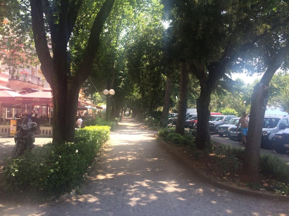 Neighbourhood