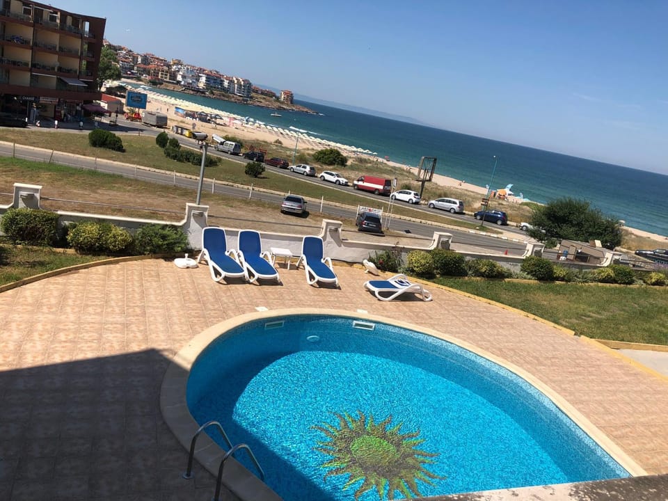 Pool view, Sea view, Swimming pool