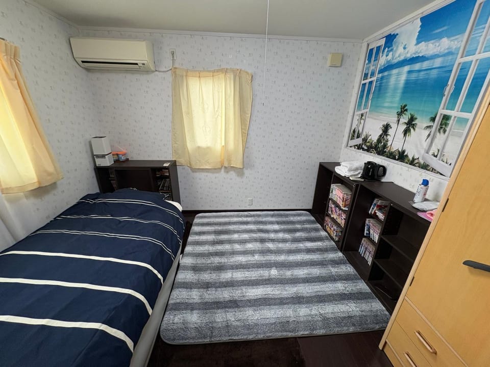 ゲストハウス宮崎 guesthouse miyazaki バックパッカー向け個室旅人宿 P有宮崎駅1km喫煙者不可 Bed and Breakfast in Japan