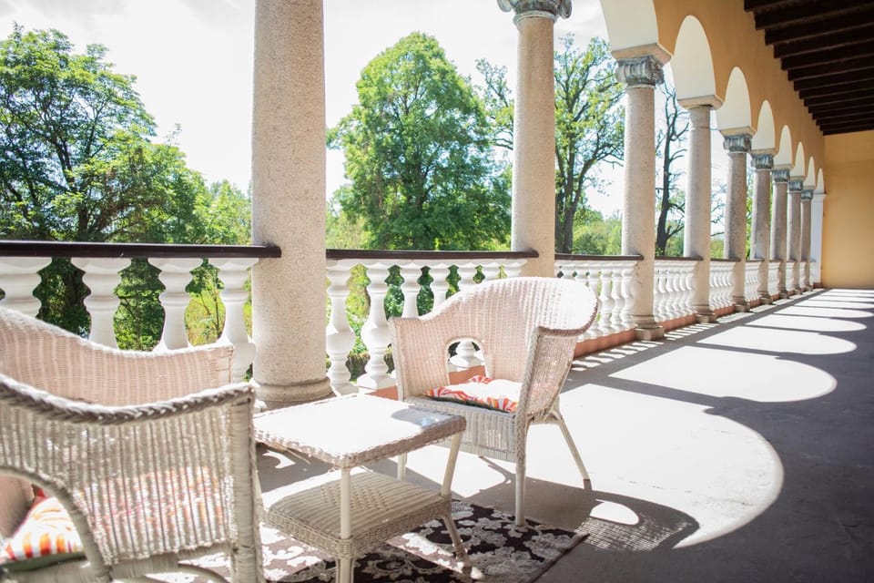 Spring, Day, View (from property/room), Balcony/Terrace, Seating area