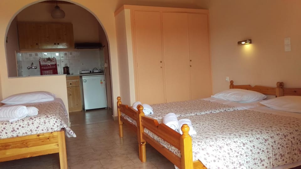 Paradise Studios Apartment hotel in Corfu, Greece