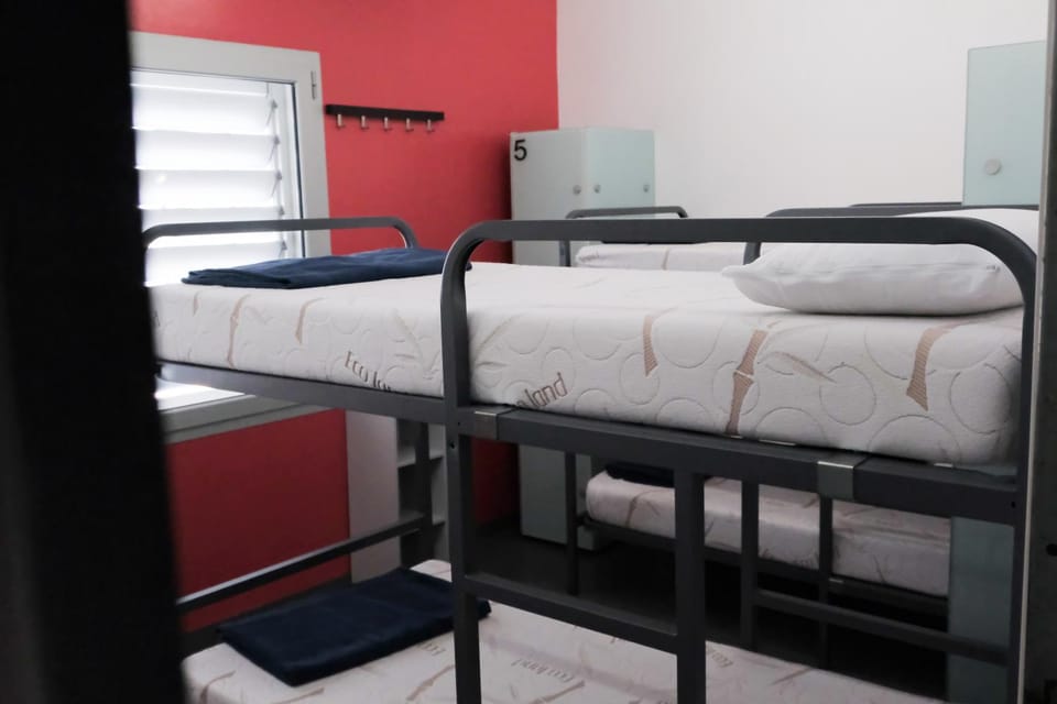 bunk bed