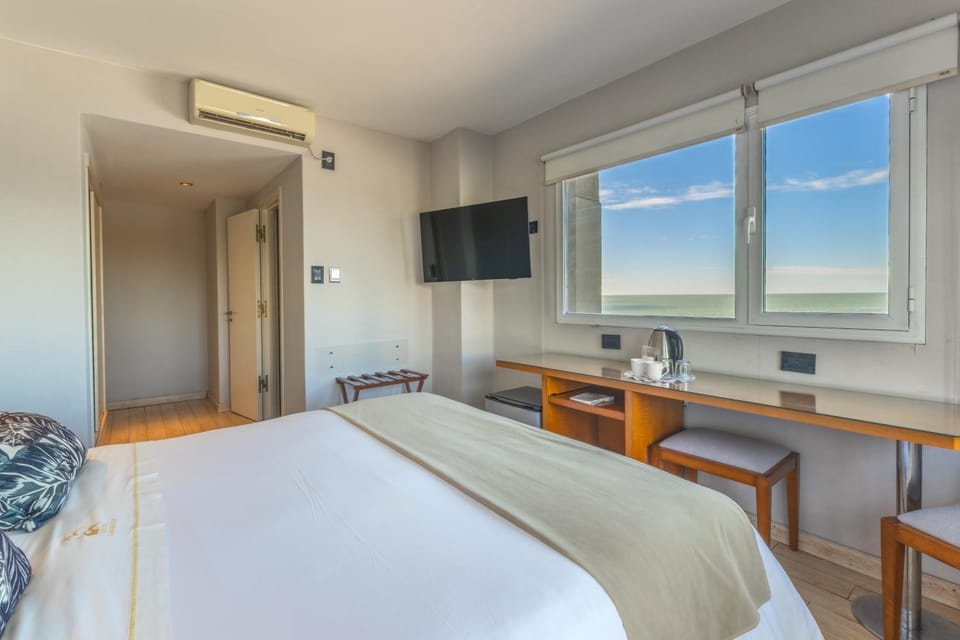 Hotel Las Rocas Hotel in Mar del Plata