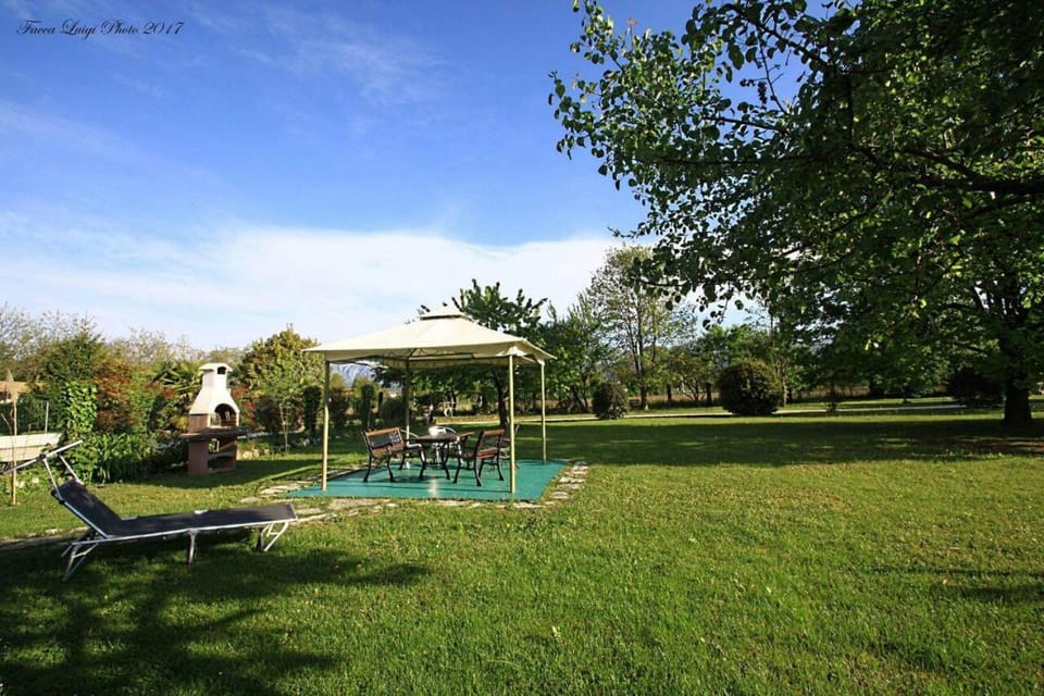 BBQ facilities, Garden