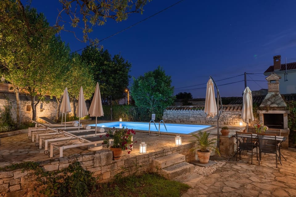 Pool view