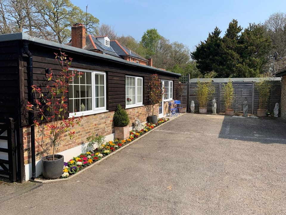 Fornham Guest House Bed and Breakfast in Runnymede District