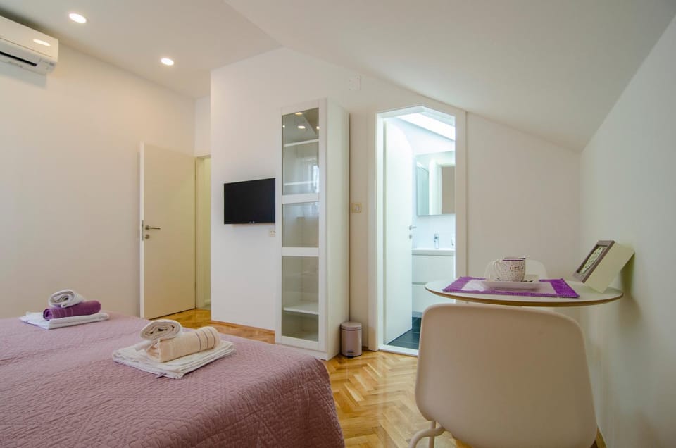 Apartman Split Old Town Center Bed and Breakfast in Split