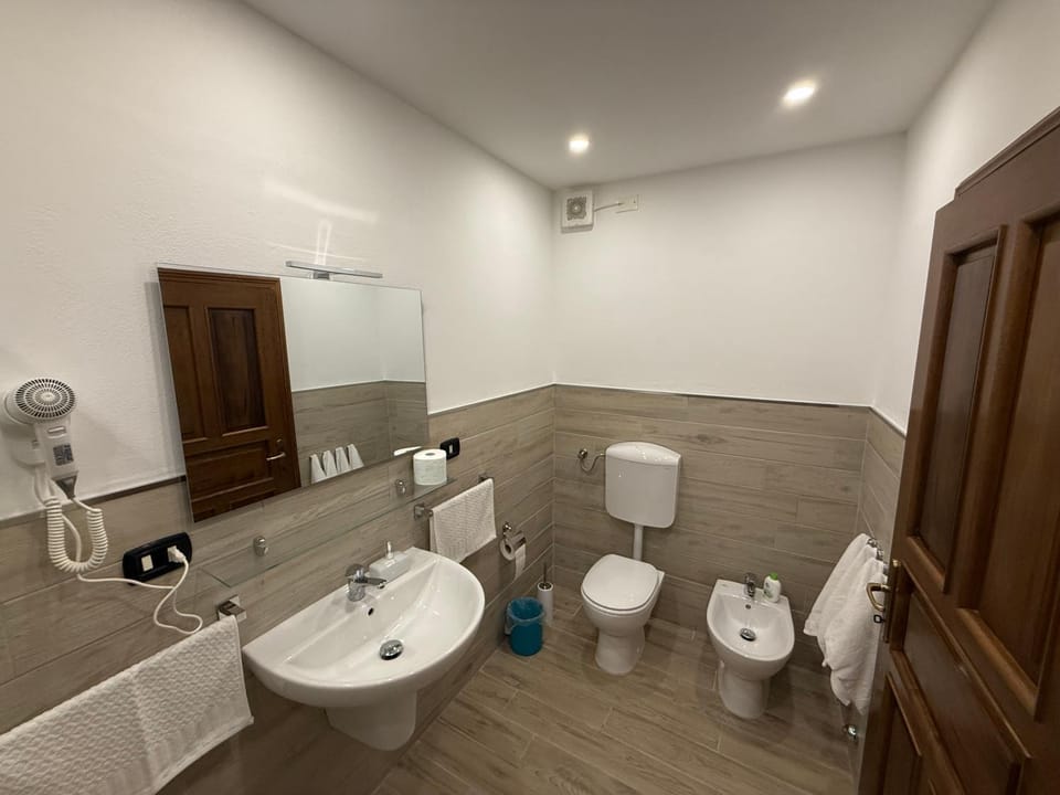 Affittacamere La Casa Del Tiglio Bed and Breakfast in Modena