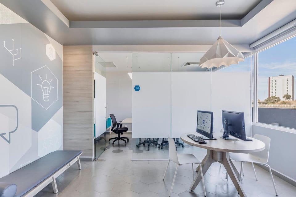 Meeting/conference room