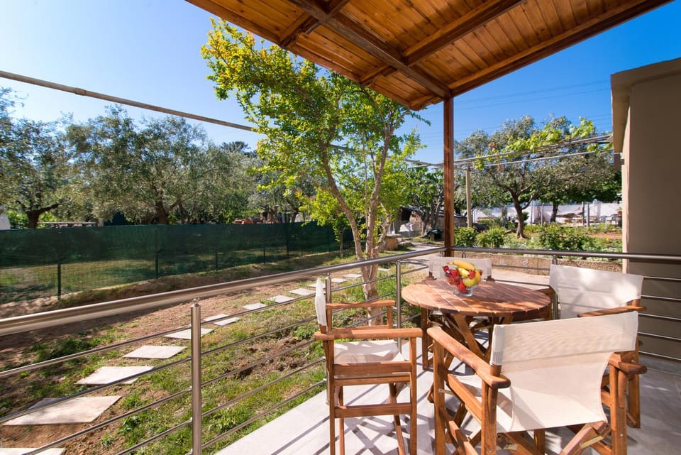 Patio, Balcony/Terrace