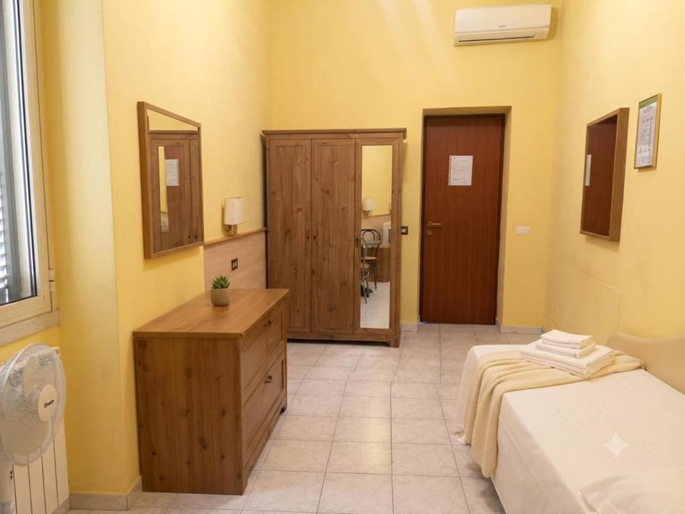 Blue whale Bed and Breakfast in Rome