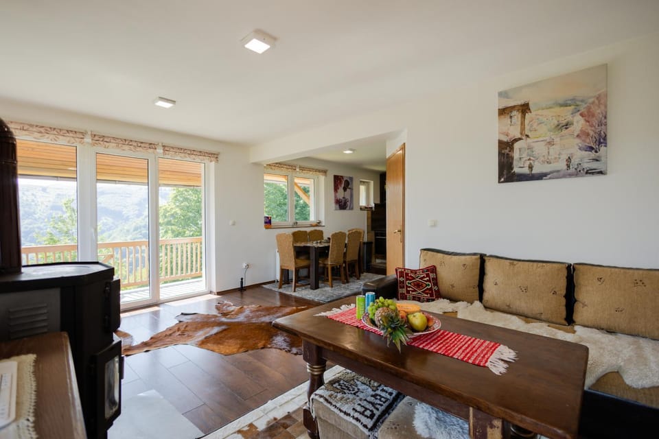 Living room, Diving, Dinner