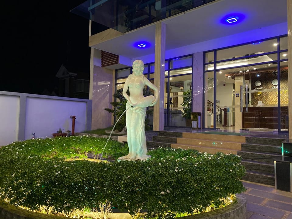 Hotel Mỹ Mỹ Hotel in Cambodia