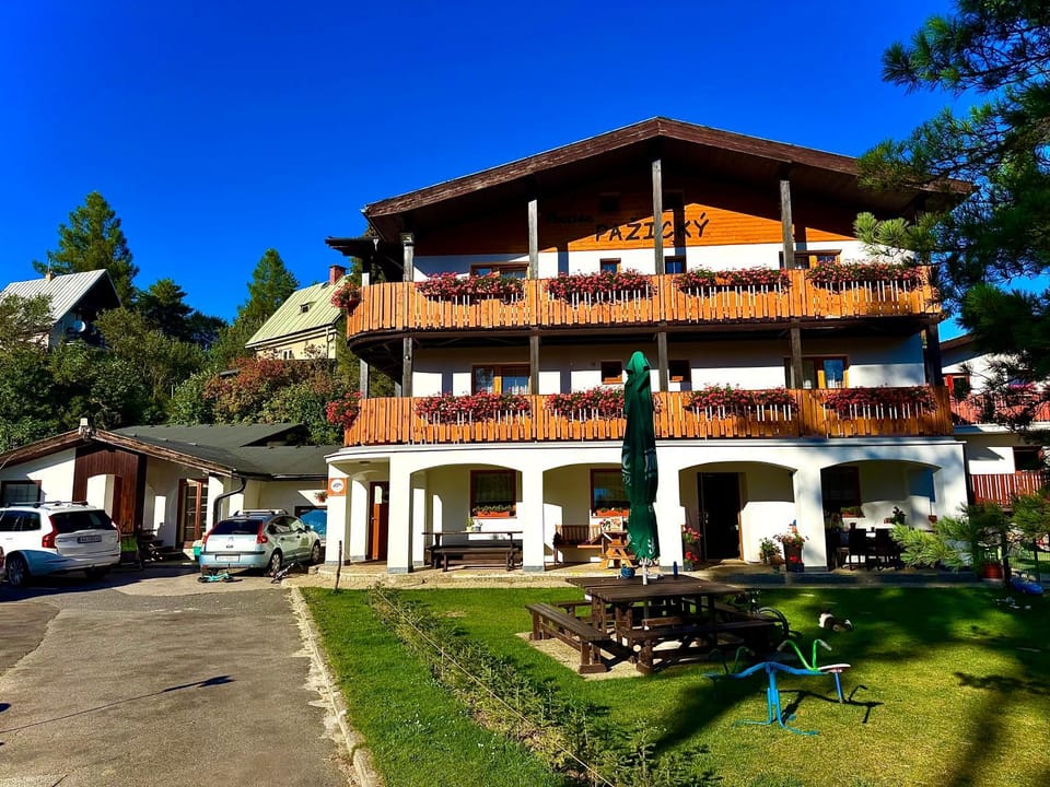 Property building, Garden
