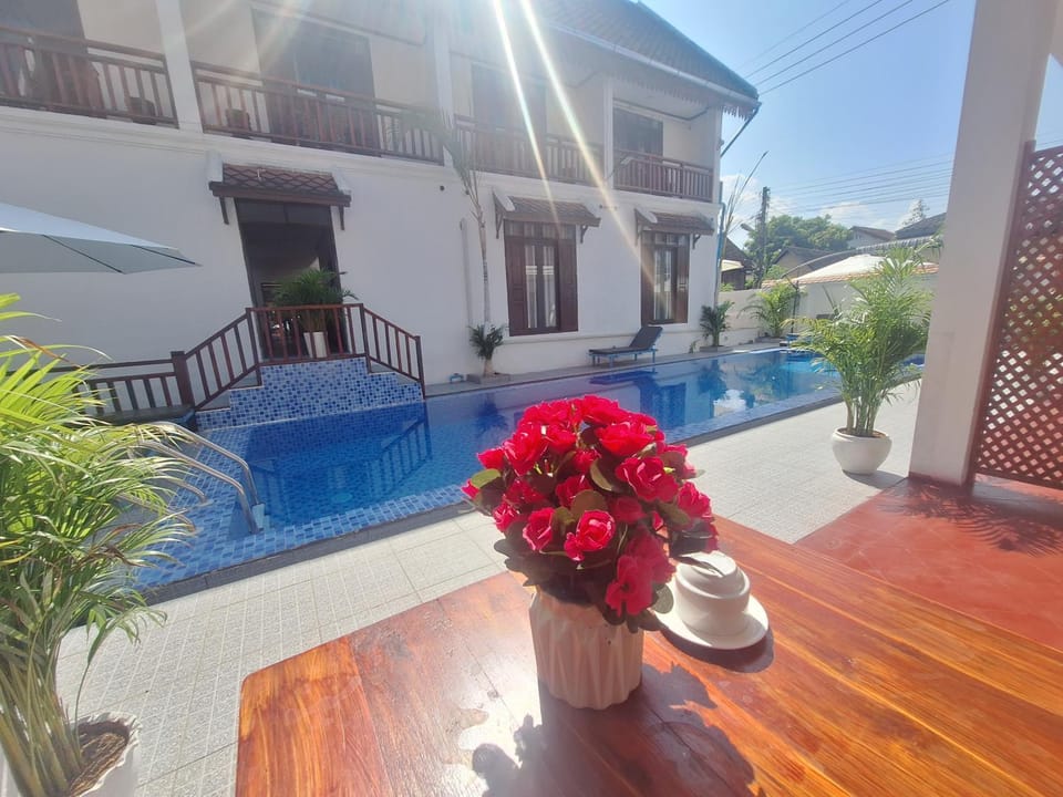 View (from property/room), Pool view, Swimming pool