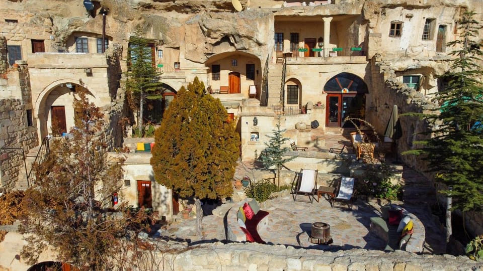 Property building, Nearby landmark, Landmark view