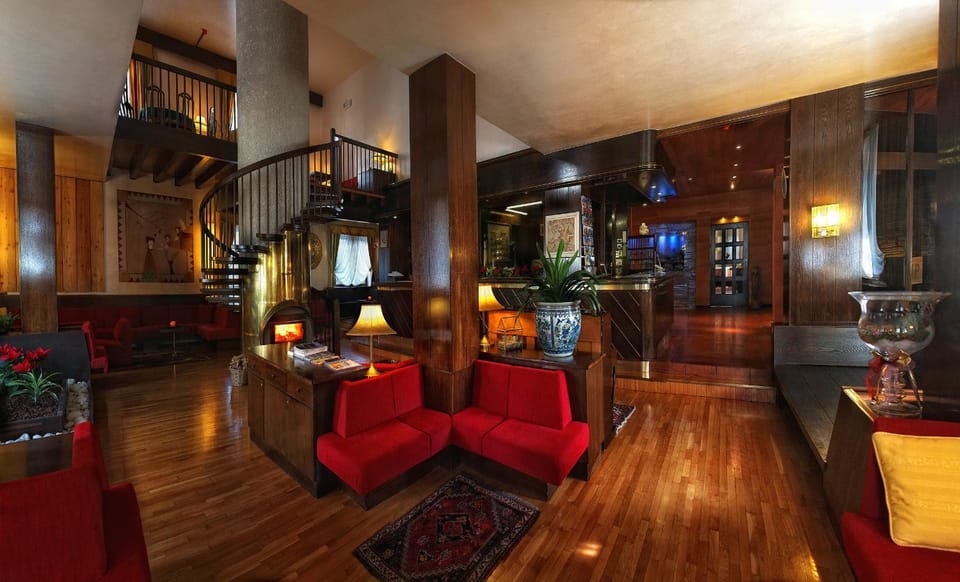 Living room, Lounge or bar, Seating area