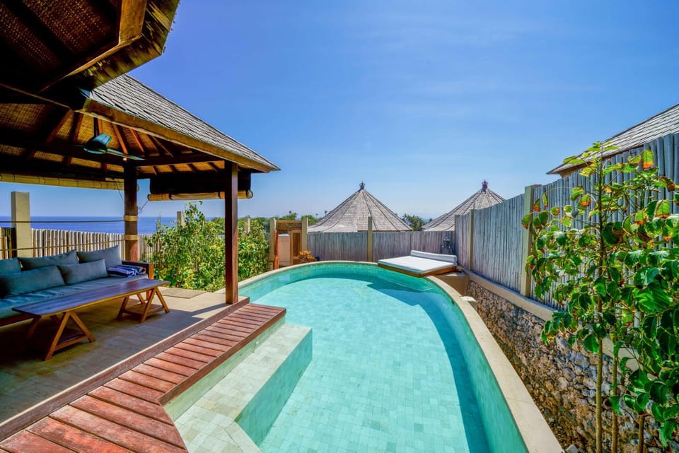 Pool view, Swimming pool