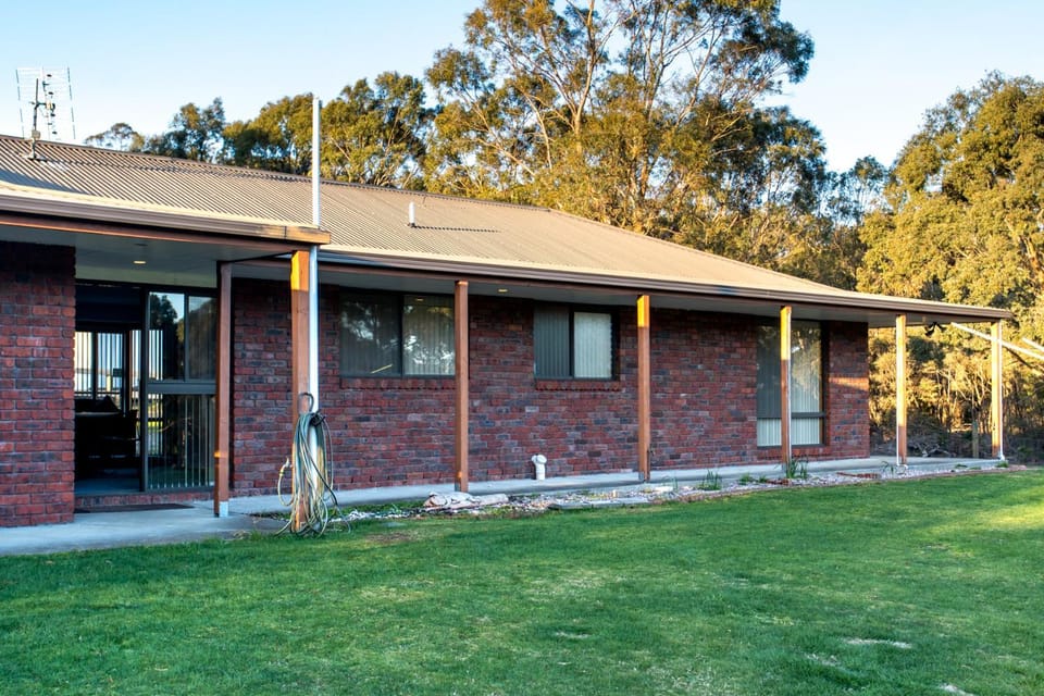 Acton Park Holiday Units Apartment in Tasmania