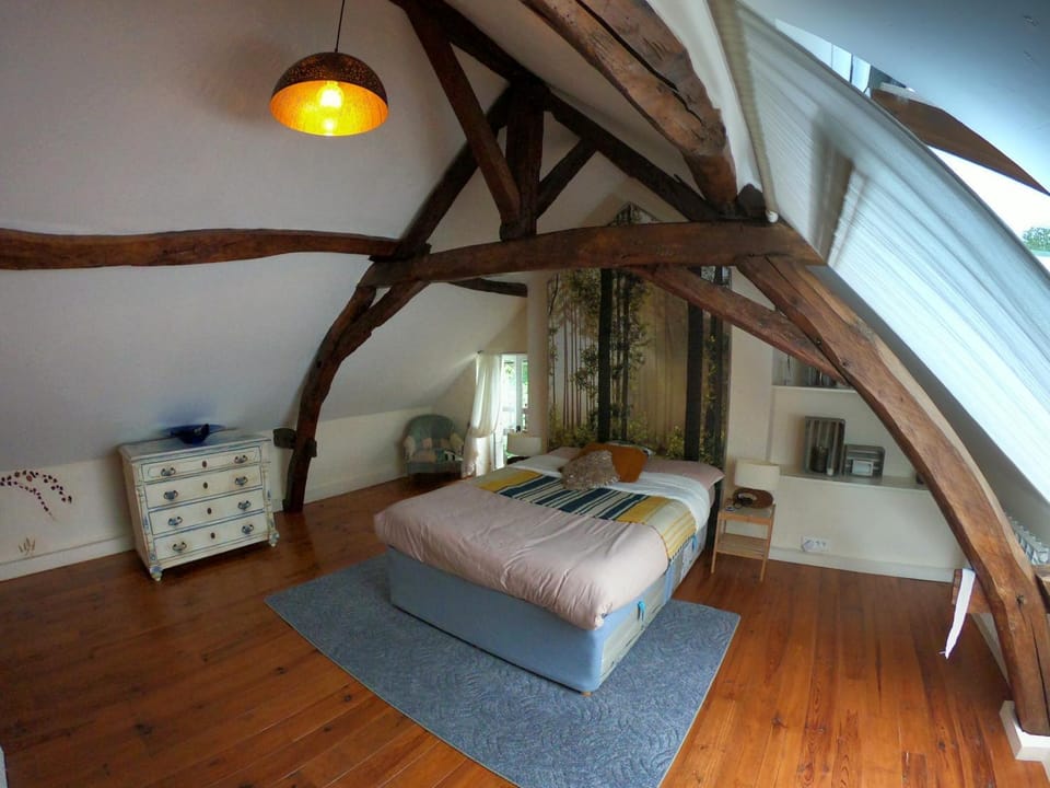 Bed, Bedroom