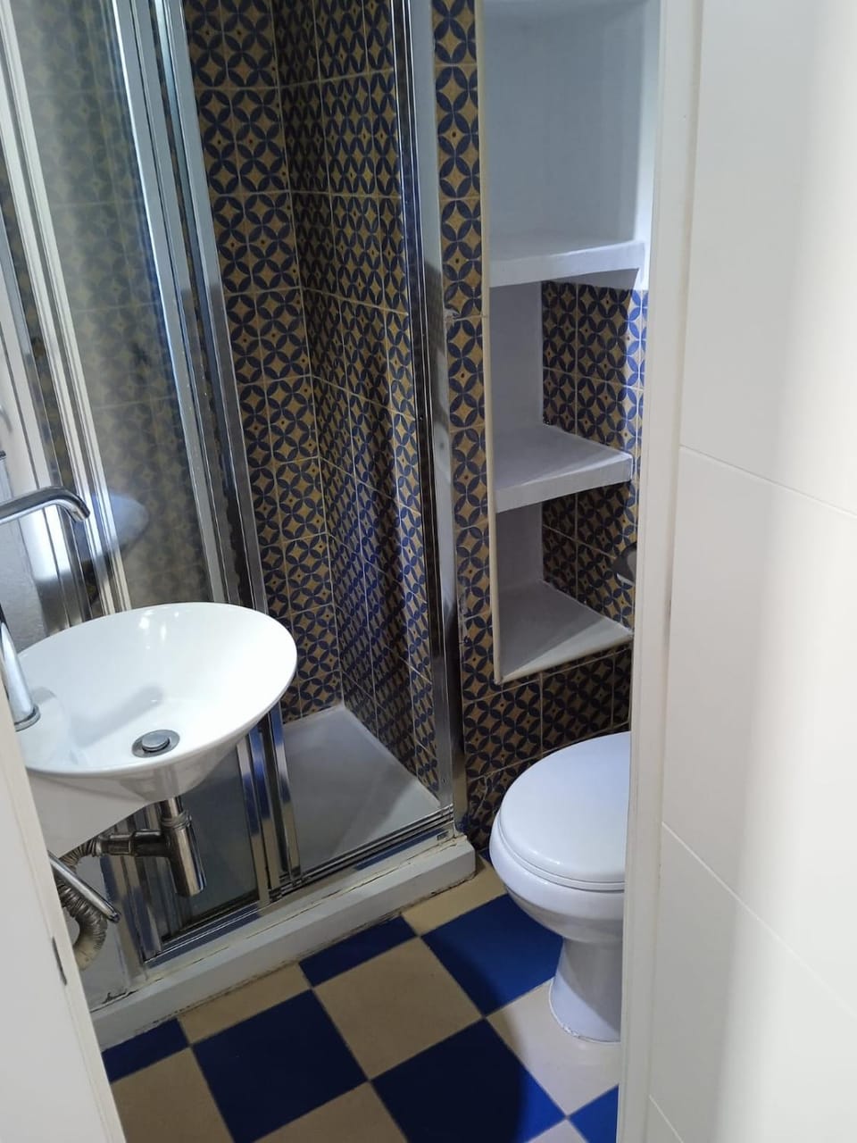 Antilla Riad Hostel in Islantilla