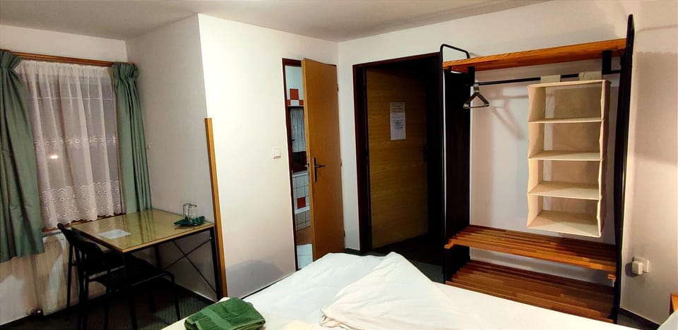 Photo of the whole room, wardrobe