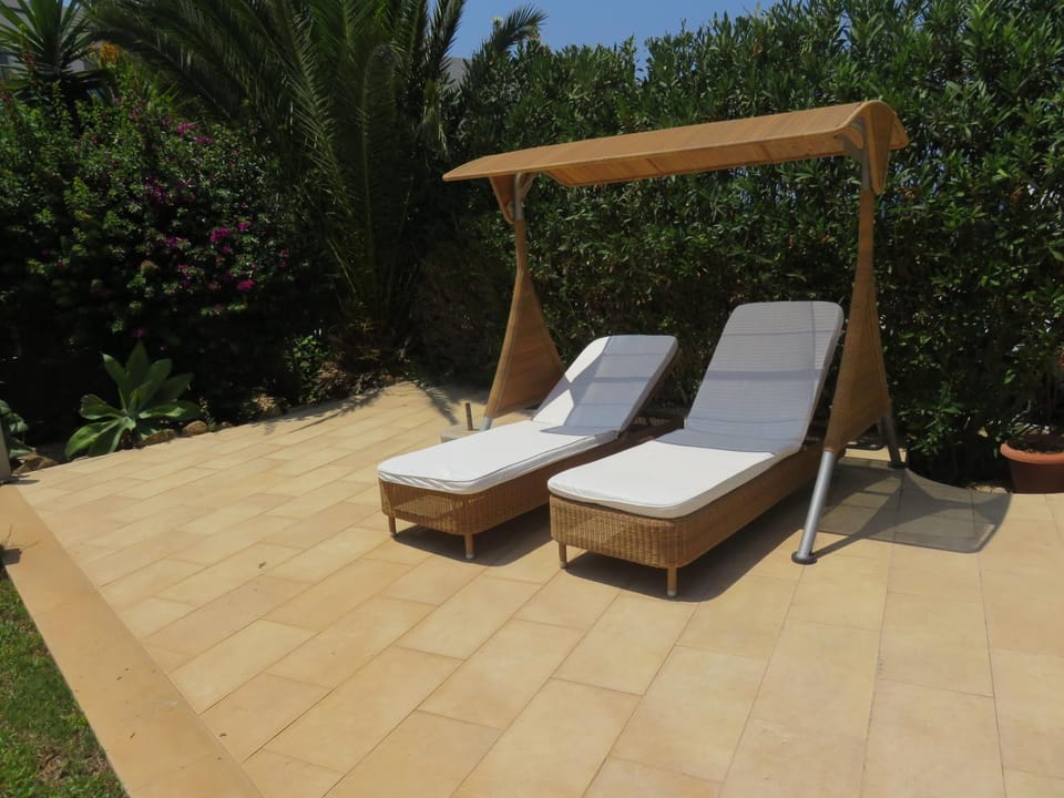 Patio, Swimming pool