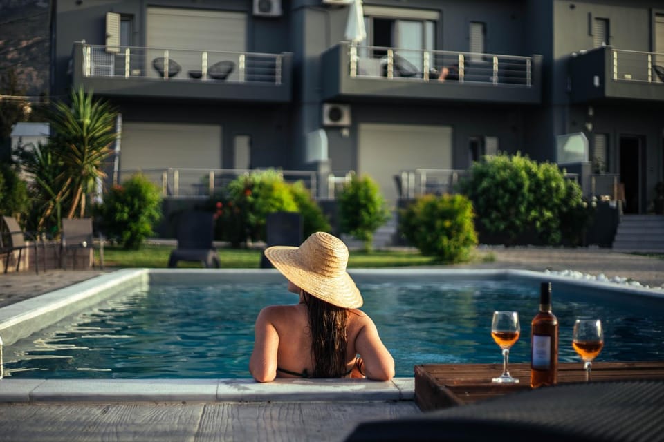 Isola Apartments Apartment hotel in Peloponnese Region