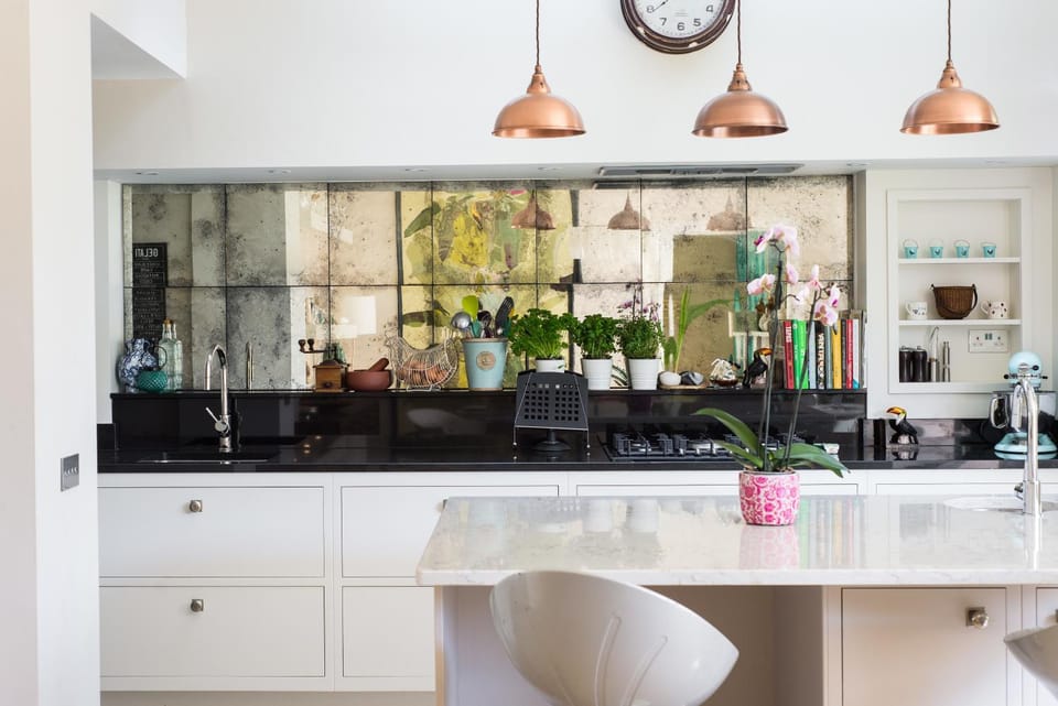 Patio, Day, Kitchen or kitchenette, Food and drinks, Seating area, Drinks, dishwasher, oven, stove, stove, toaster, toaster