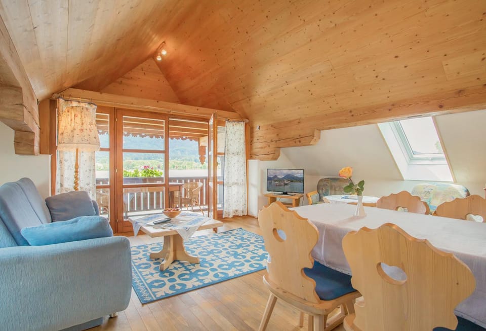 Arndt's Bootshaus Apartment in Salzburgerland