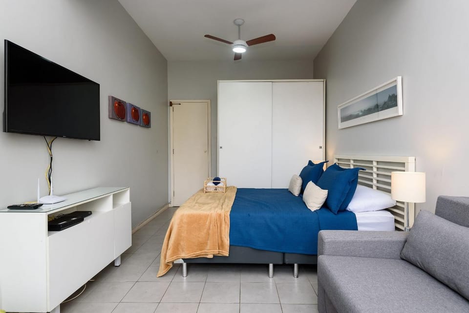 1BDR 3 blocks from the beach | SL 363/1004 Apartment in Rio de Janeiro
