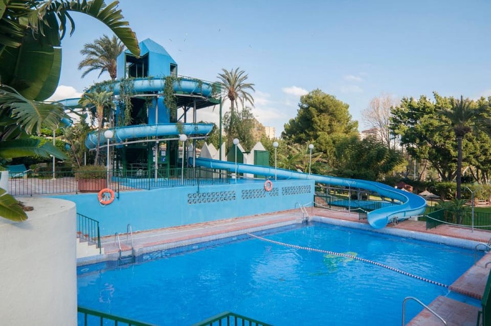 Aqua park, Swimming pool