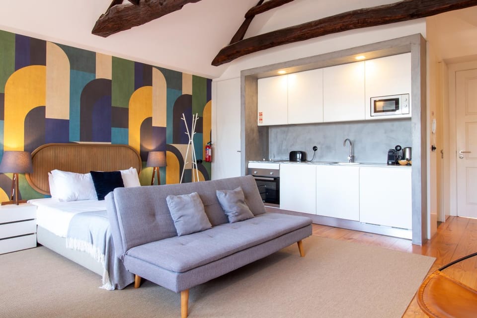 LovelyStay - Dirk Apartment - Almada 4º F Apartment in Porto