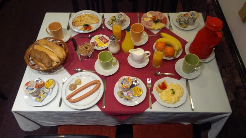 Continental breakfast