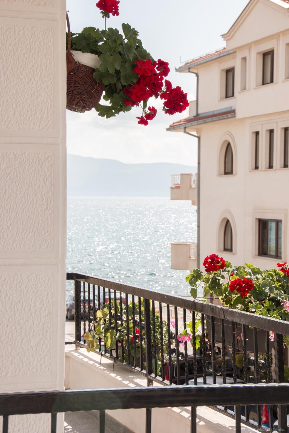 Property building, Natural landscape, View (from property/room), Balcony/Terrace, Lake view