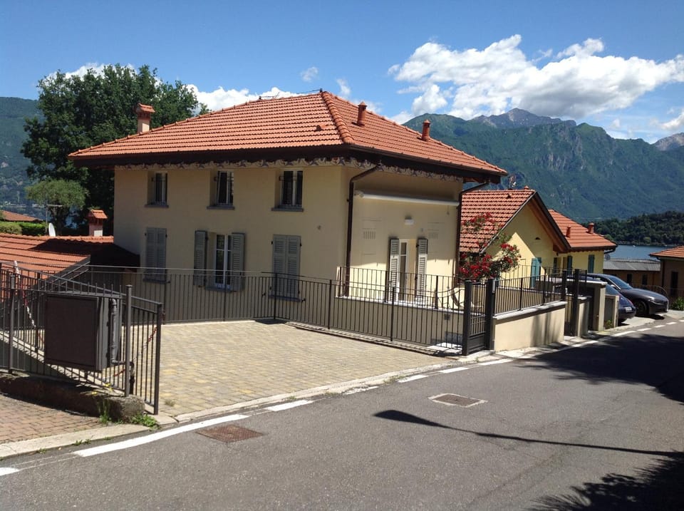 Appartamento i Tulipani - 1 Apartment in Cadenabbia