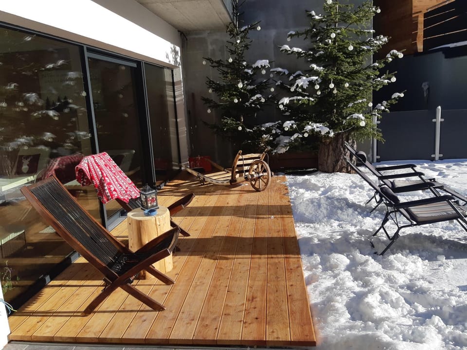 Patio, Winter