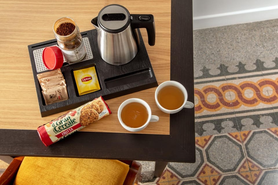 Coffee/tea facilities