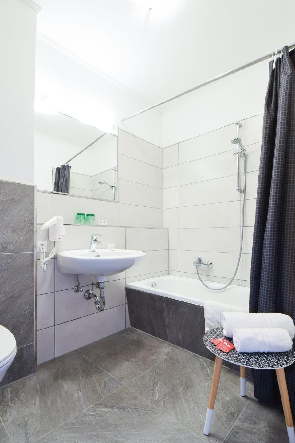 Bathroom, Bath