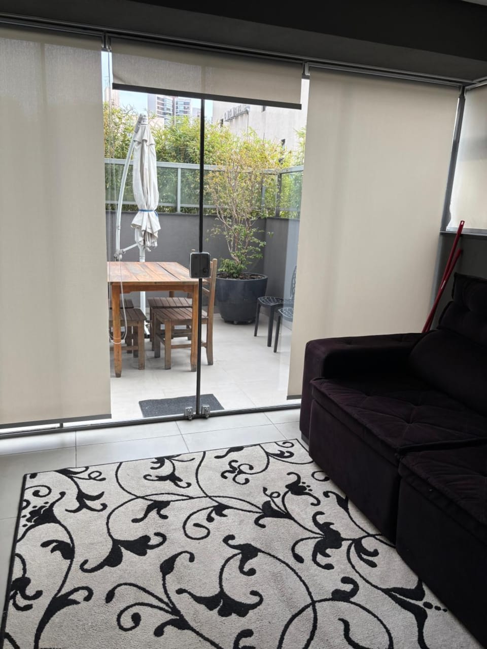 View (from property/room), Balcony/Terrace, Living room, Seating area