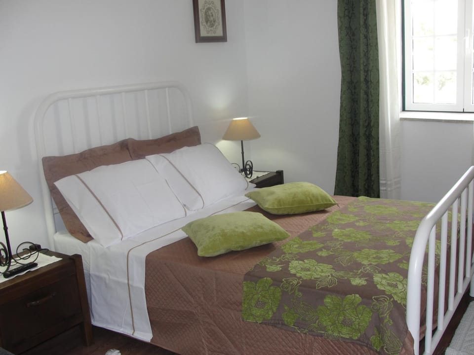 Quinta do Belo-Ver Turismo de Habitacao Bed and Breakfast in Santarém District, Portugal