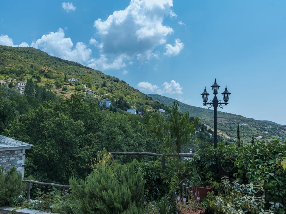 City view, Garden view, Mountain view, Sea view