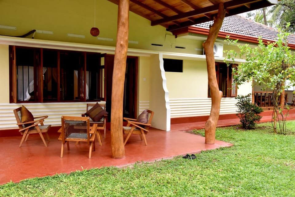 Garden, Lobby or reception, Lounge or bar