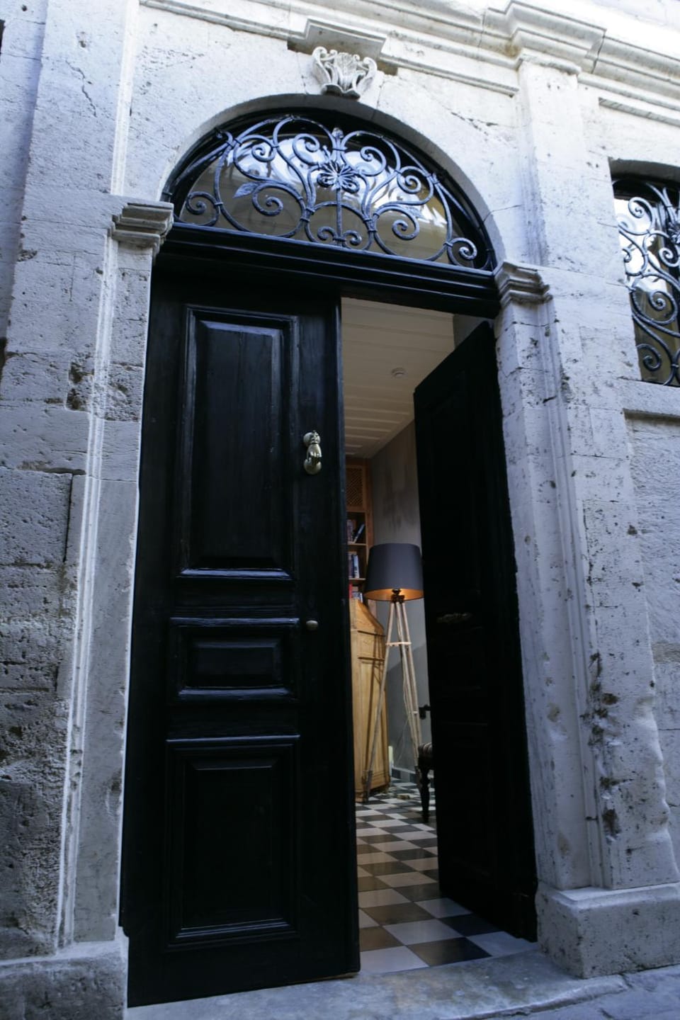 Facade/entrance