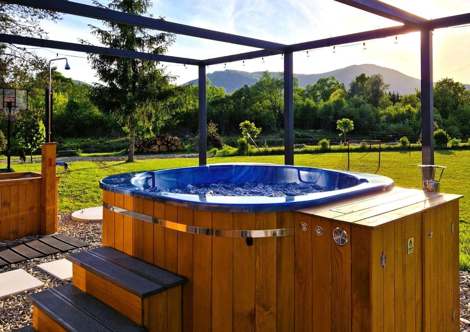 Day, Natural landscape, Garden, Hot Tub, Hot Tub, View (from property/room), View (from property/room), Other, Other, Other, Garden view, Garden view, Mountain view, Mountain view, Area and facilities, Area and facilities, Area and facilities