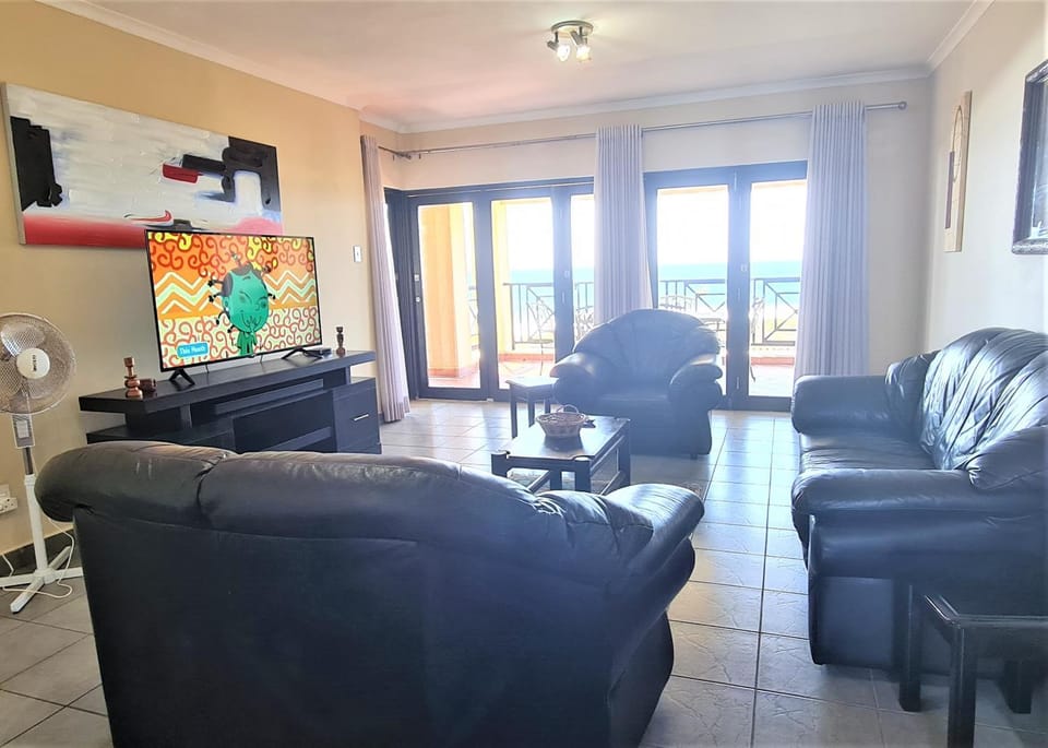 View (from property/room), Balcony/Terrace, Living room, Sea view