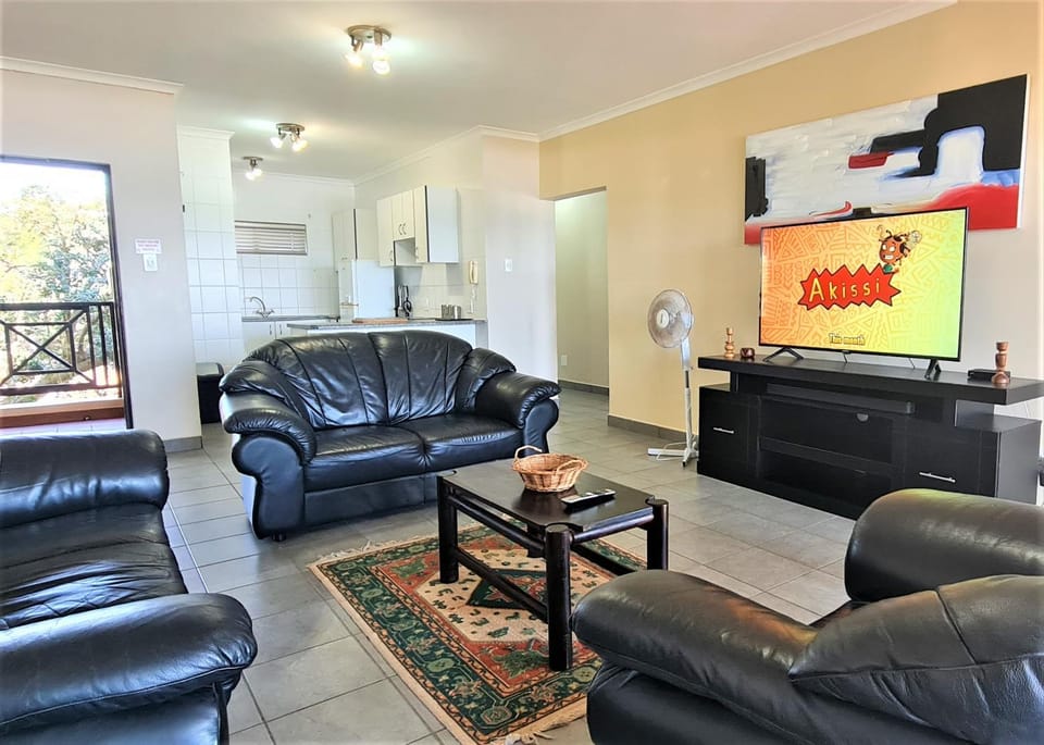 Living room, kitchen